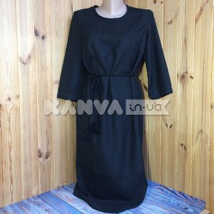 Платье с поясом под вышивку, черное